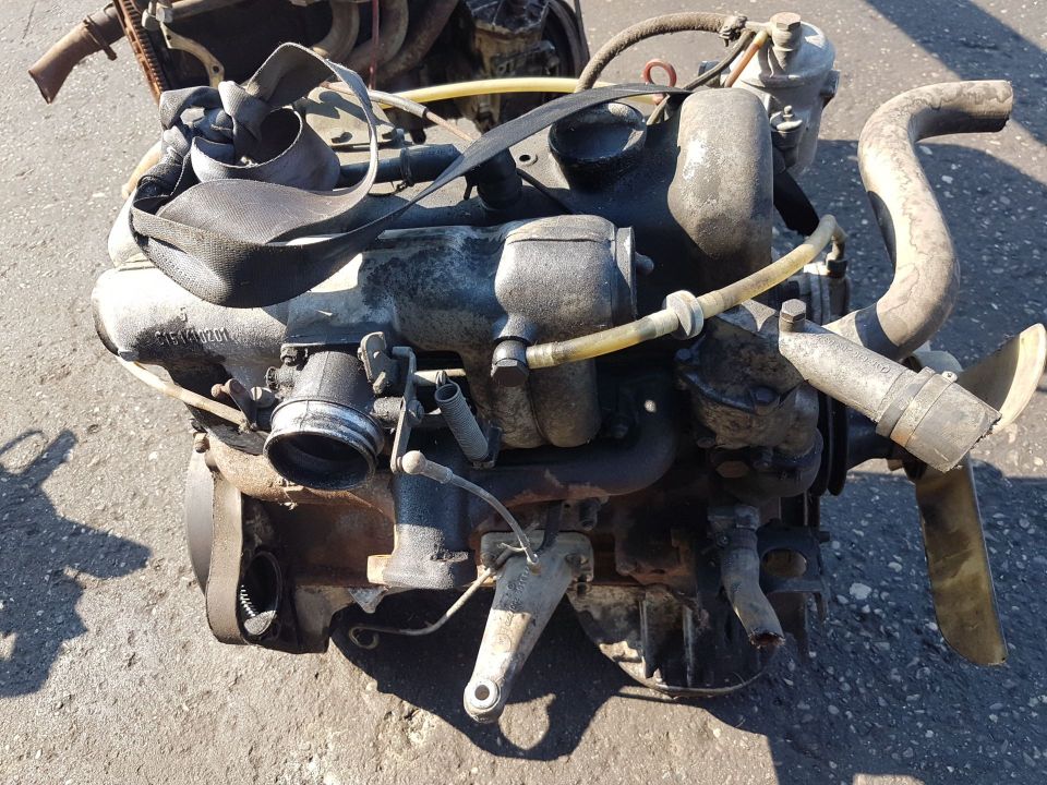 Immagine di Motore Mercedes Benz W115 2.0 diesel 615.913