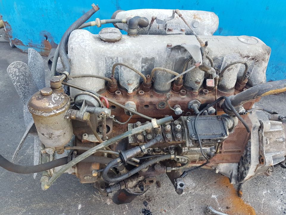 Immagine di Motore Mercedes Benz W115 3.0 diesel 617.910