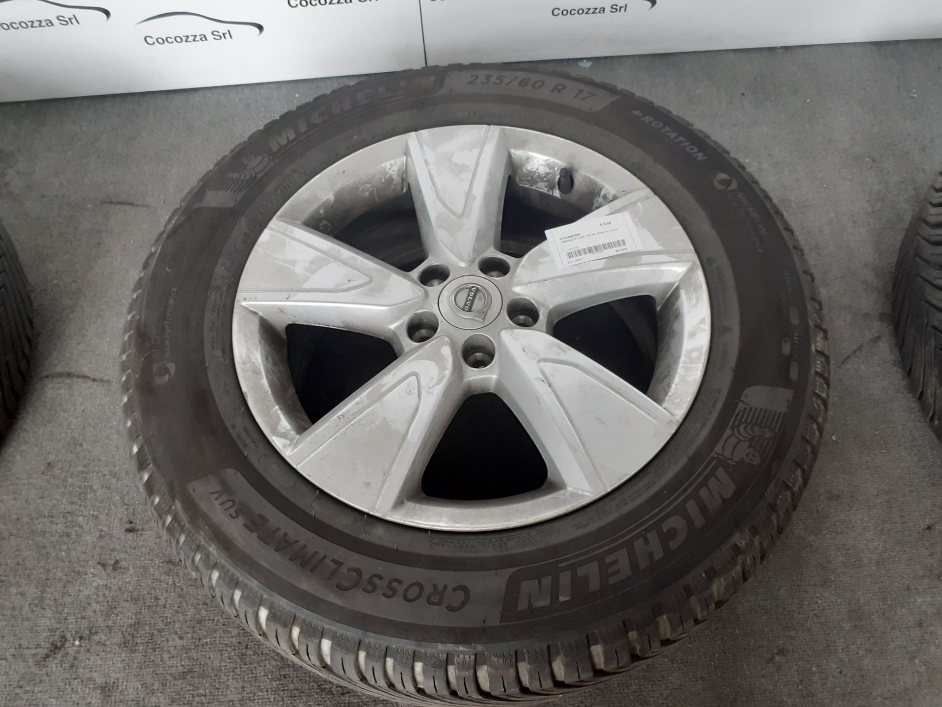 30620581 SET 4 CERCHI IN LEGA DA 16 POLLICI VOLVO V40 SW 1.9 75KW 5P D