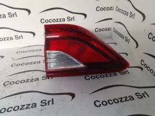 Visualizza i dettagli per Fanale Posteriore Interno Destro KIA STONIC Immagine di Fanale Posteriore Interno Destro KIA STONIC