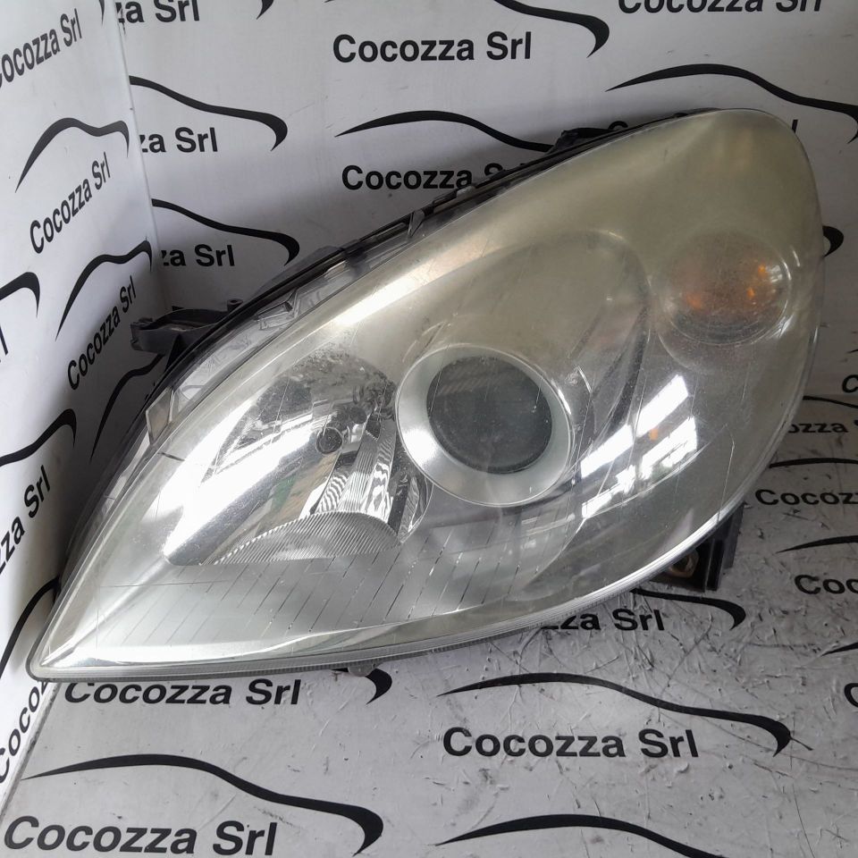 Immagine di Faro anteriore sinistro MERCEDES-BENZ Classe B 