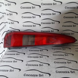 Visualizza i dettagli per Fanale posteriore sinistro FORD FUSION  Immagine di Fanale posteriore sinistro FORD FUSION