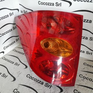 Visualizza i dettagli per Fanale posteriore sinistro PEUGEOT 1007  Immagine di Fanale posteriore sinistro PEUGEOT 1007