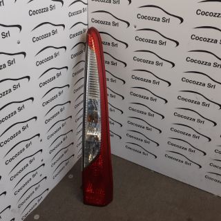 Visualizza i dettagli per FANALE Posteriore destro MITSUBISHI LANCER 5° serie SW Immagine di FANALE Posteriore destro MITSUBISHI LANCER 5° serie SW