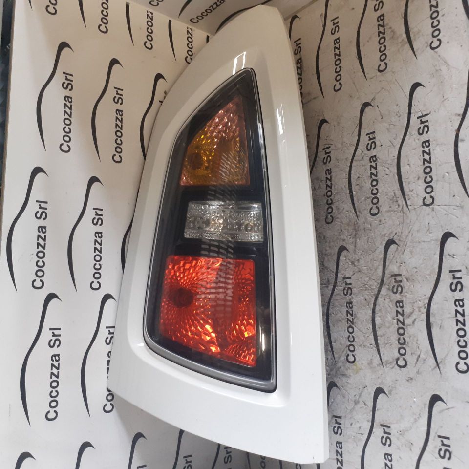 Immagine di FANALE POSTERIORE SINISTRO KIA SOUL