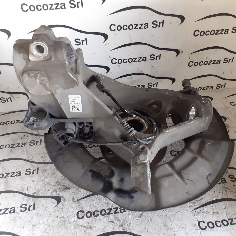 Immagine di MOZZO ANTERIORE SINISTRO MERCEDES-BENZ Classe A (W177) - 1773321700