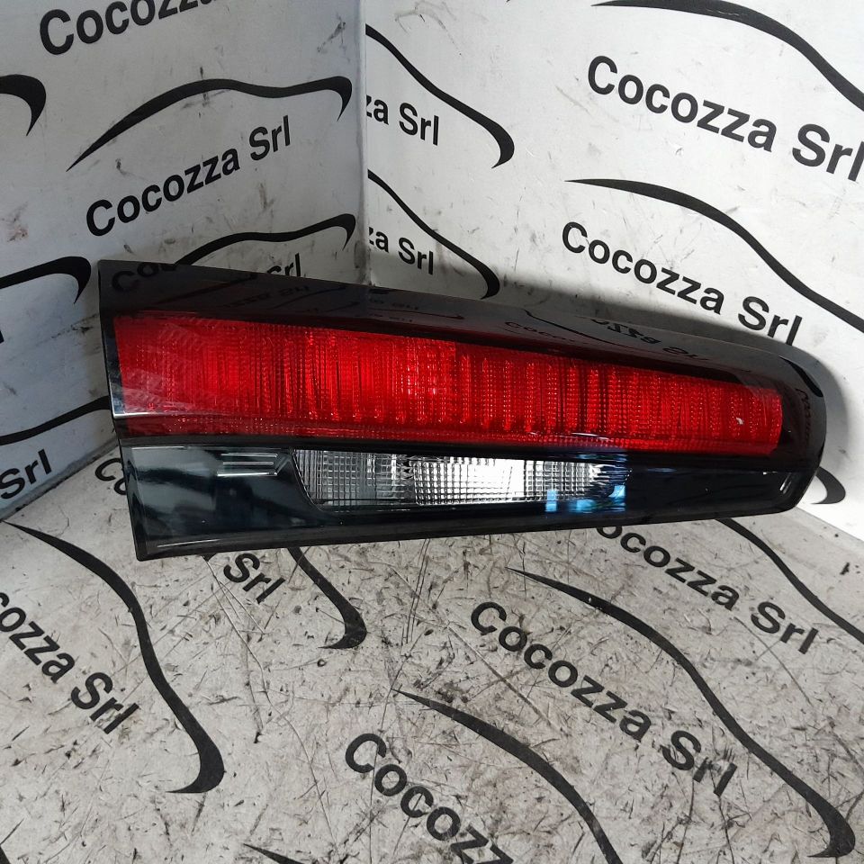Immagine di FANALE POSTERIORE INTERNO SINISTRO FIAT TIPO (NO LED)