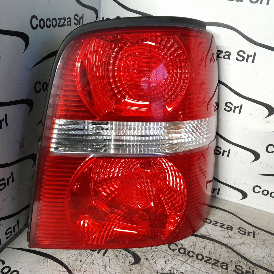Immagine di FANALE POSTERIORE DESTRO VOLKSWAGEN TOURAN