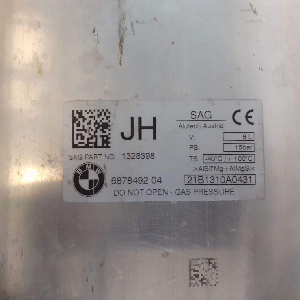 Bild von SERBATOIO TANK ARIA SOSPENSIONI BMW X7