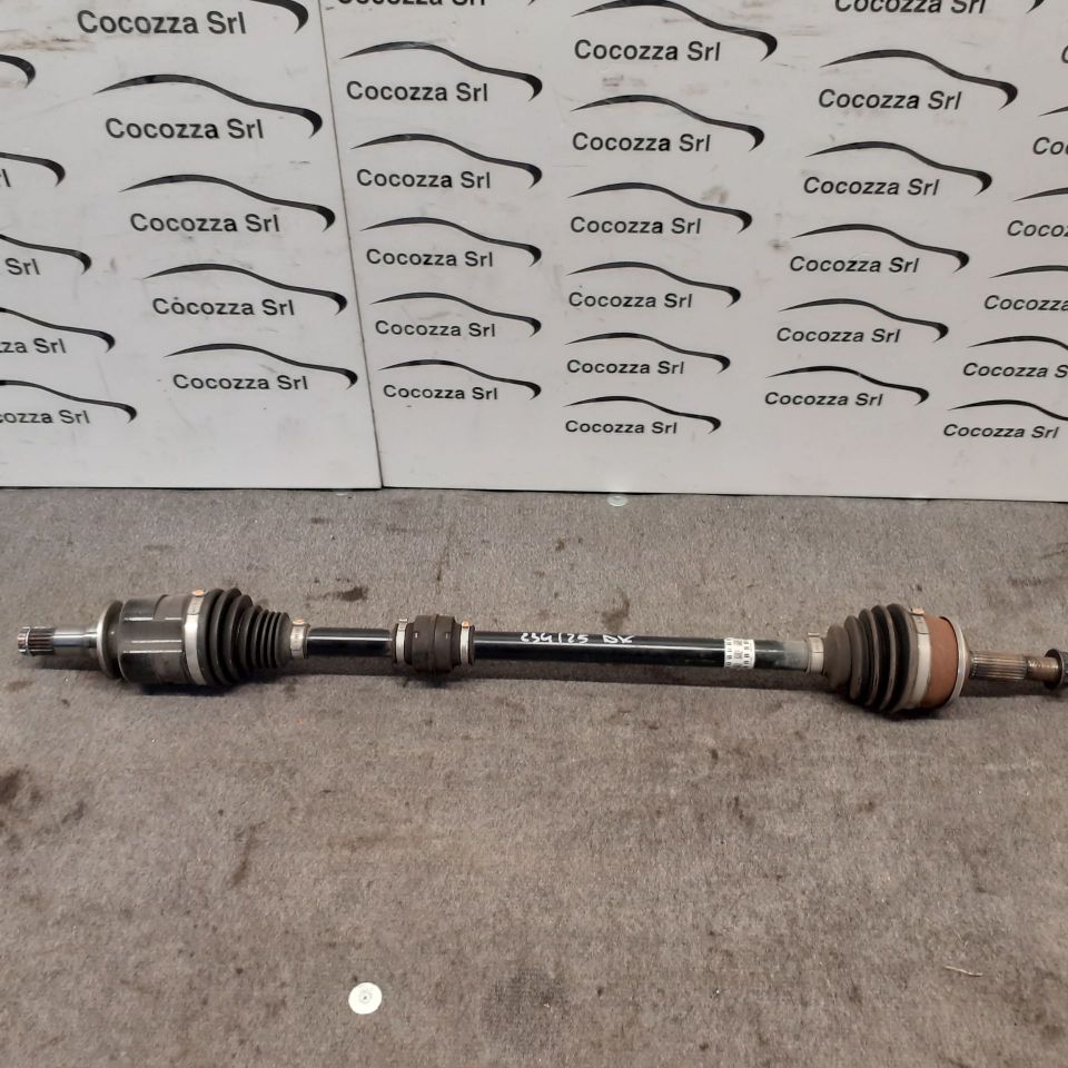 Immagine di SEMIASSE ANTERIORE DESTRO TOYOTA YARIS CROSS