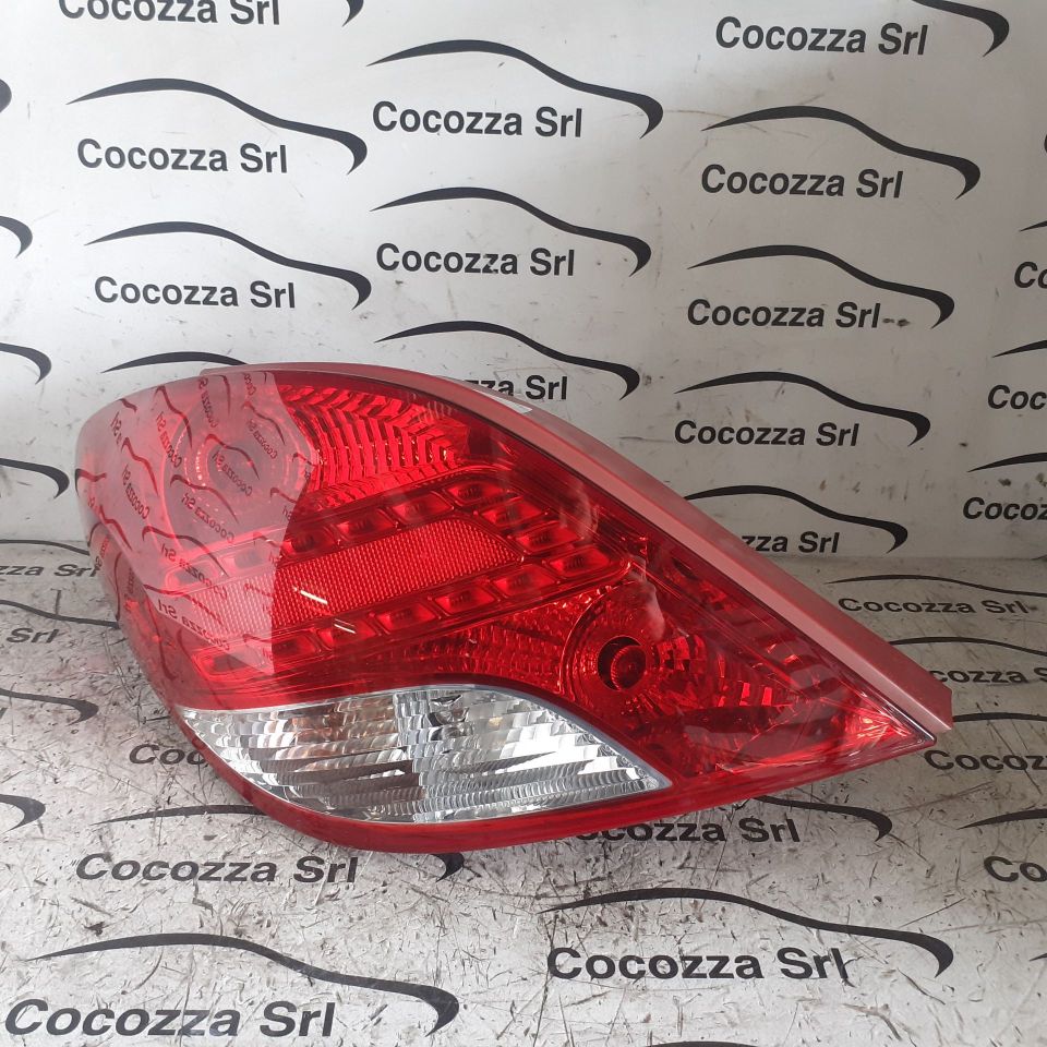 Immagine di FANALE POSTERIORE SINISTRO PEUGEOT 207