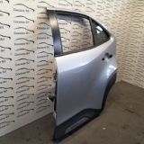 Immagine di PORTA POSTERIORE SINISTRO TOYOTA YARIS CROSS
