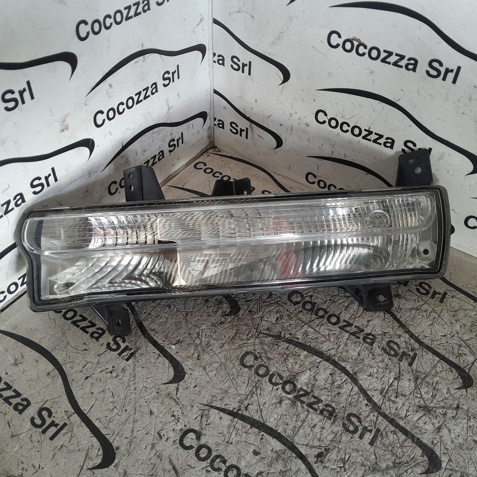 Immagine di FANALINO ANTERIORE DESTRO JEEP COMPASS