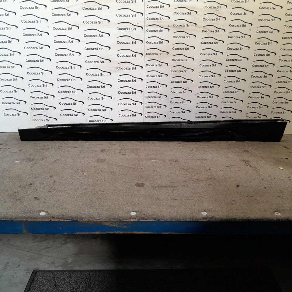 Immagine di MINIGONNA SINISTRA BMW X1 (U11)