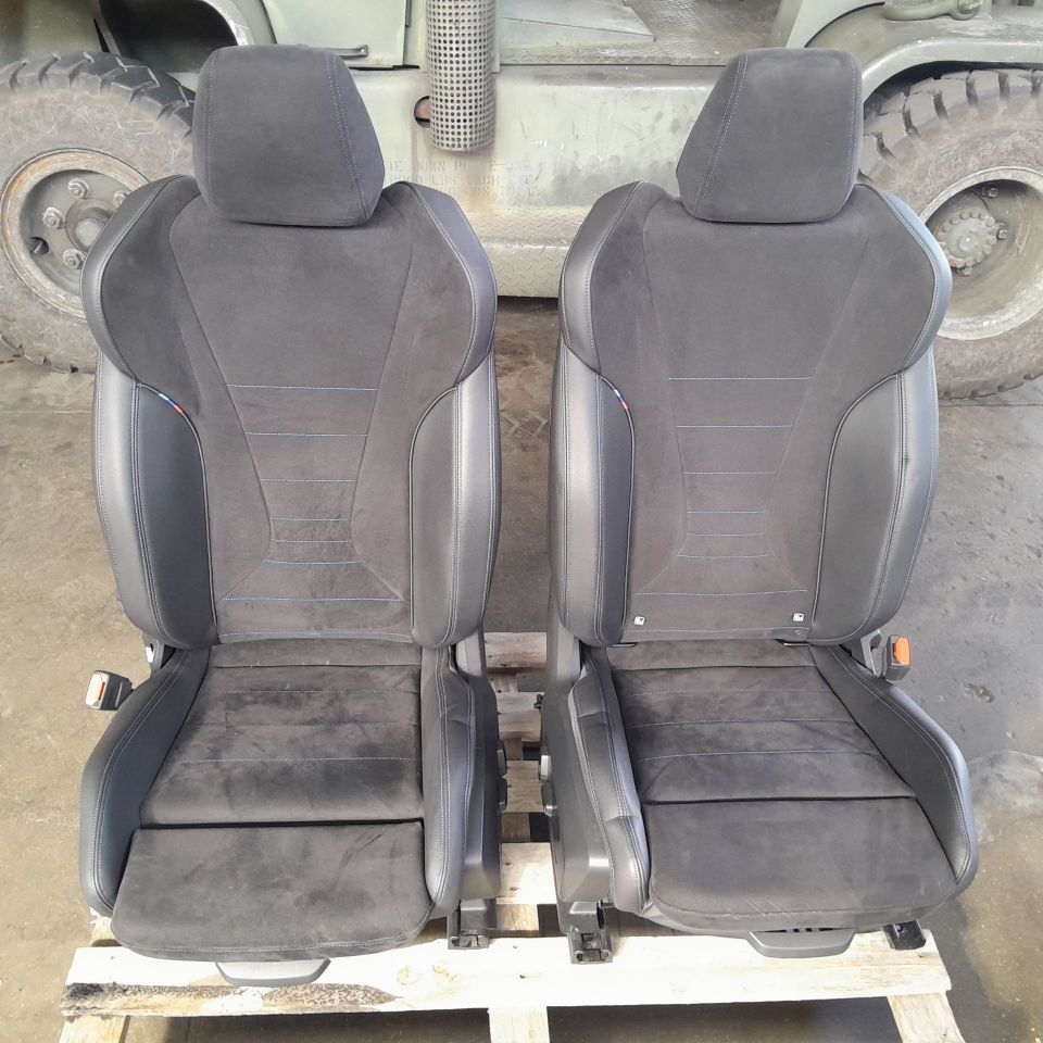 Immagine di SEDILI COMPLETI + PANNELLI  BMW X1 (U11) xDrive  23d