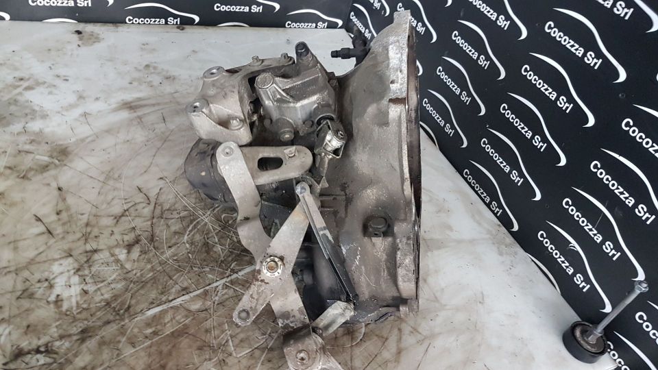 Bild von Cambio Meccanico Opel Corsa 5 marce 1.2 cc del 2010