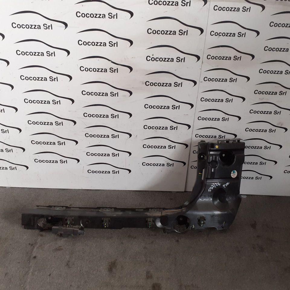 Immagine di STAFFA PARAURTI POSTERIORE DESTRA BMW X3 (G01 LCI)