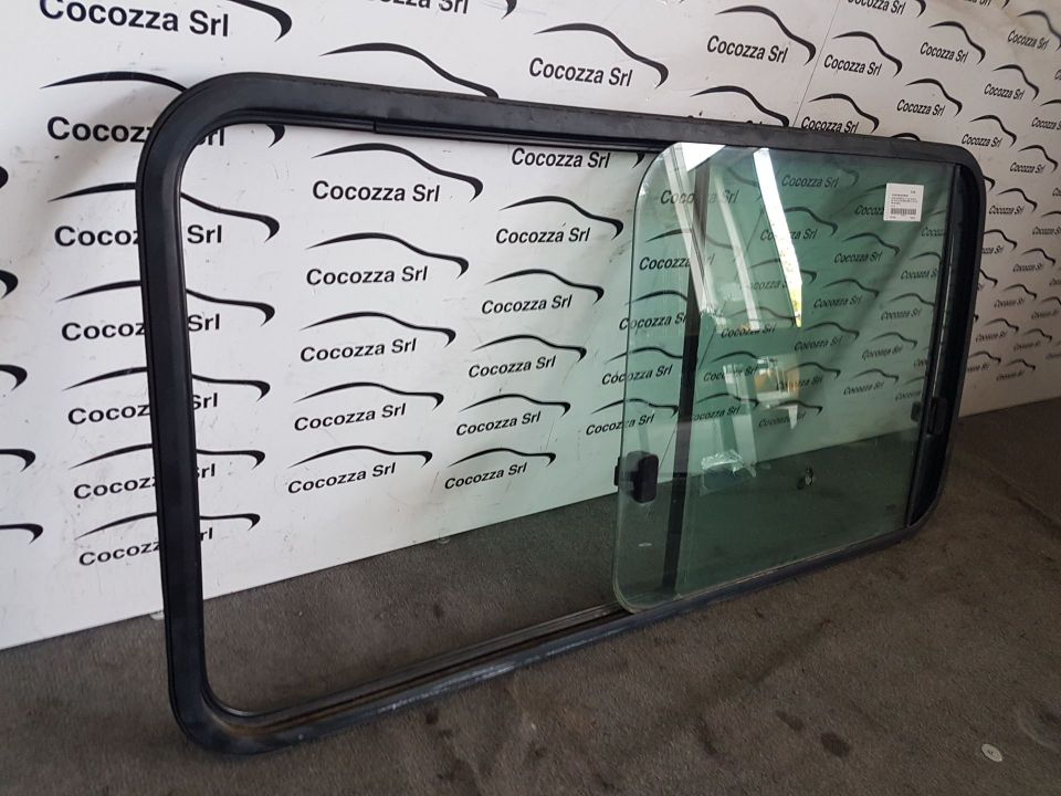 Immagine di Vetro posteriore sinistro scorrevole fiat ducato dal 1994 in poi.