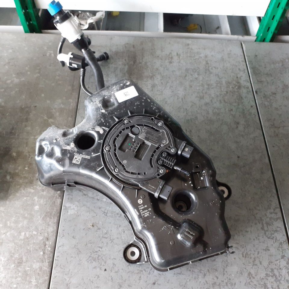 Immagine di Serbatoio adblue BMW X4 (G02)