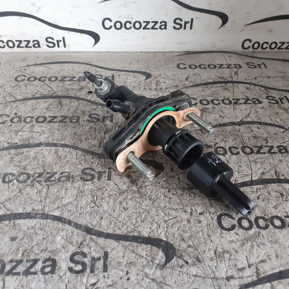 Immagine di POMPA FRIZIONE TOYOTA YARIS - 31420K0030