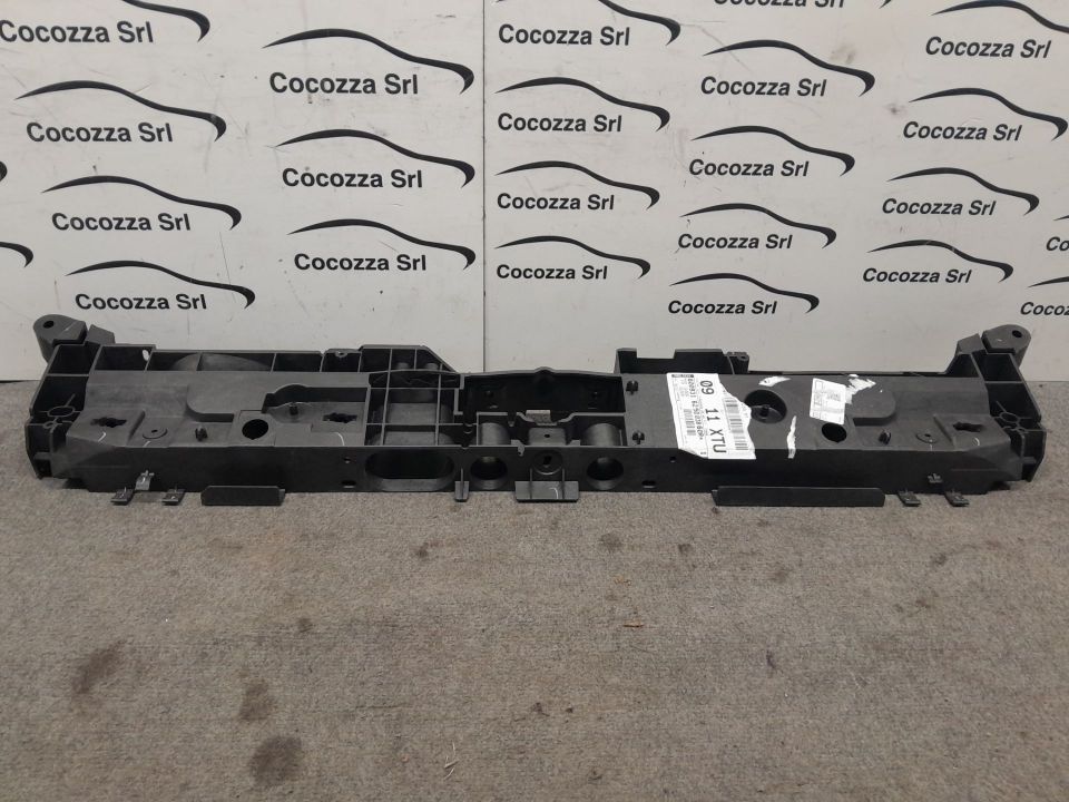 Immagine di TRAVERSA BATTICOFANO RENAULT CLIO 4a SERIE    625003860R