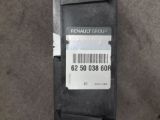 Immagine di TRAVERSA BATTICOFANO RENAULT CLIO 4a SERIE    625003860R
