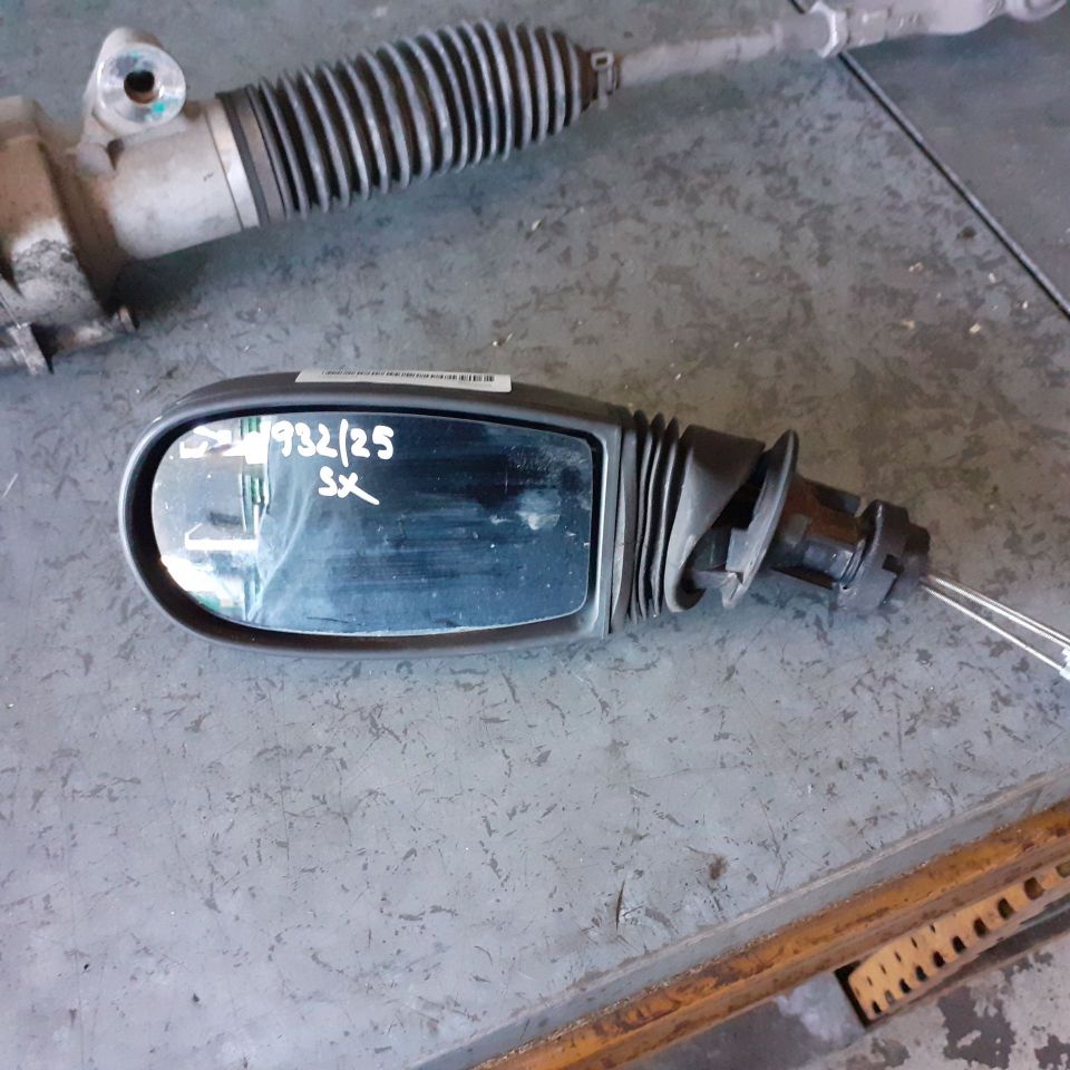 Immagine di RETROVISORE EST sx. FIAT PUNTO (1N/1P) (07/99>06/03<) 1.2 Ber. 5p/b/1242cc
