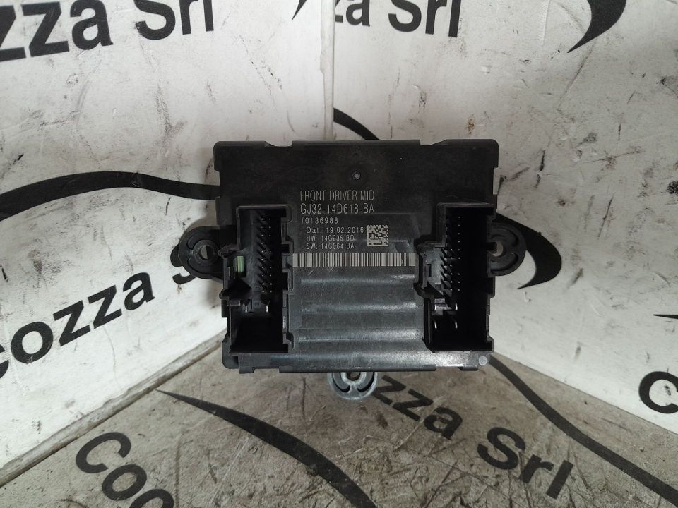 Immagine di CENTRALINA PORTA ANTERIORE SINISTRA RANGE ROVER EVOQUE  GJ3214D618BA