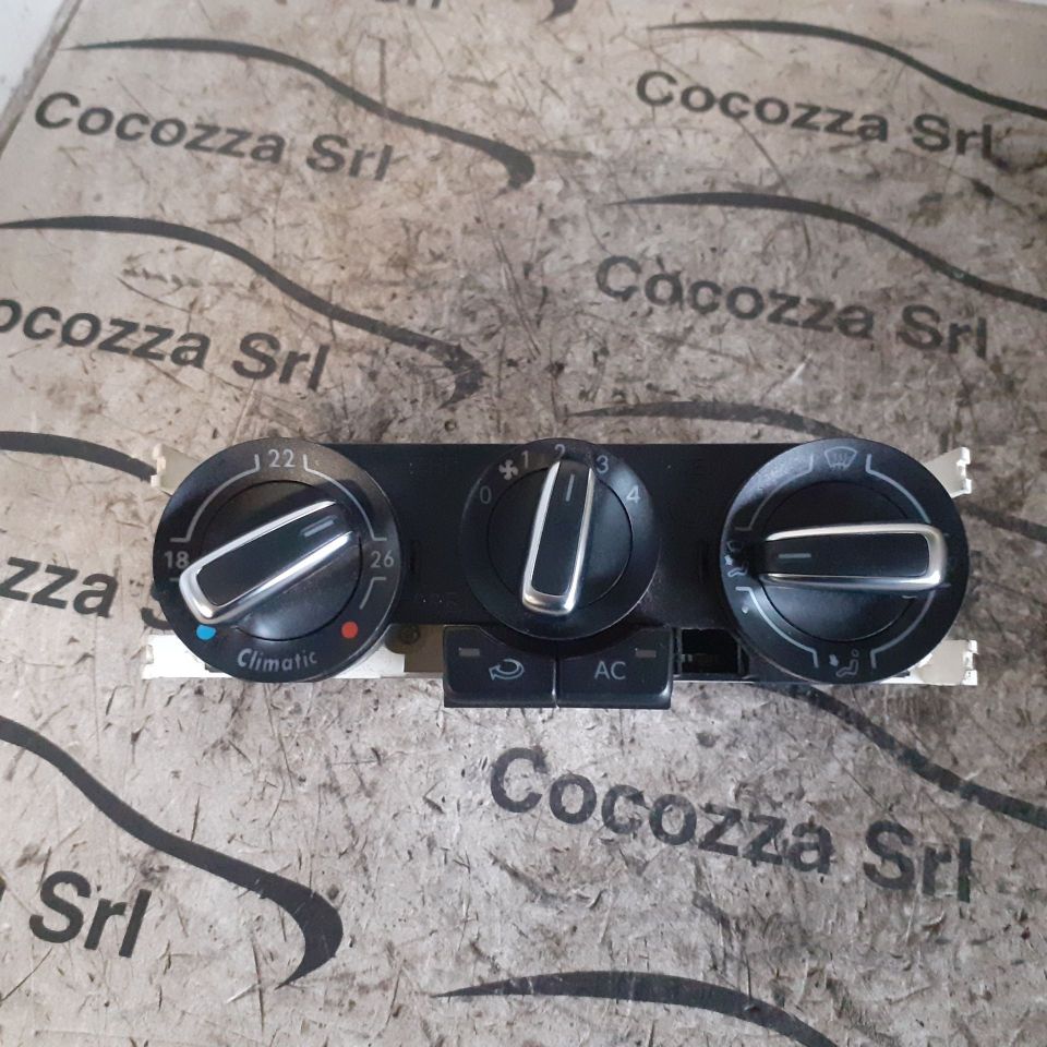 Immagine di COMANDO CLIMA  VOLKSWAGEN POLO (6R) (05/09>) 1.6 TDI DPF (66Kw) - 6R0820045E