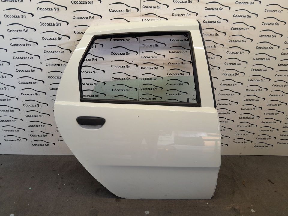 Immagine di PORTA POSTERIORE DESTRA FIAT PUNTO