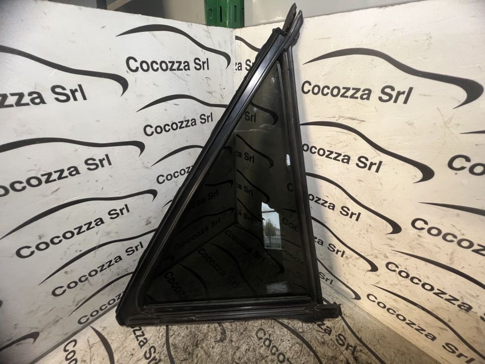 Immagine di VETRO POSTERIORE PARAFANGO SINISTRO MERCEDES BENZ CLASSE M (W164)