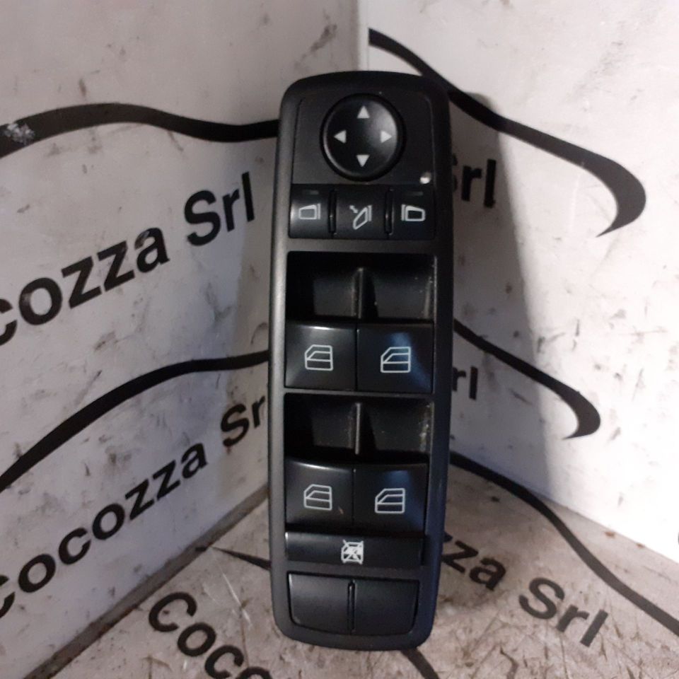 Immagine di PULSANTIERA ANTERIORE SINISTRA / ALZACRISTALLO MERCEDES CLASSE M (W164)   A2518300290