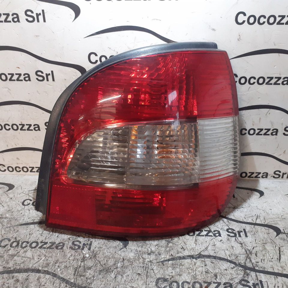 Immagine di FANALE POSTERIORE DESTRO RENAULT SCENIC