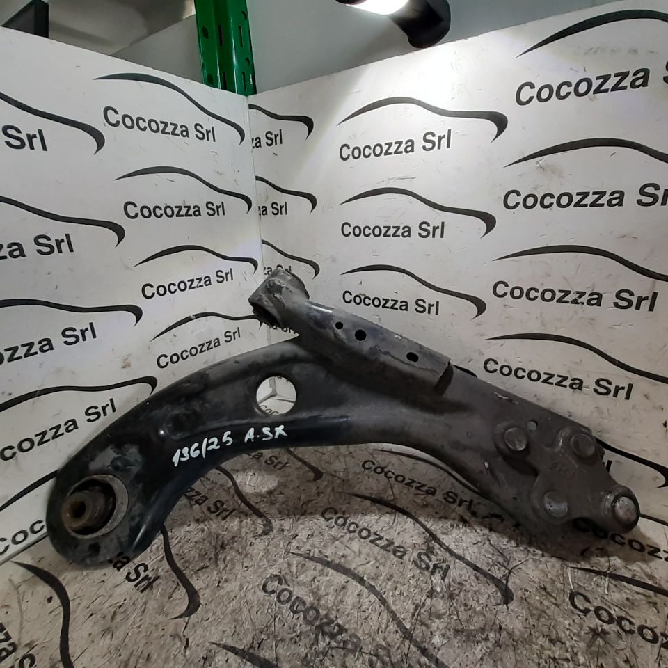 Immagine di TRAPEZIO ANTERIORE SINISTRO PEUGEOT 308