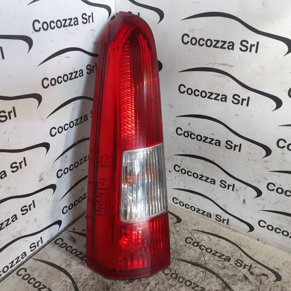Immagine di FANALE POSTERIORE PARTE SUPERIORE SINISTRA VOLVO V70/XC70 9154493