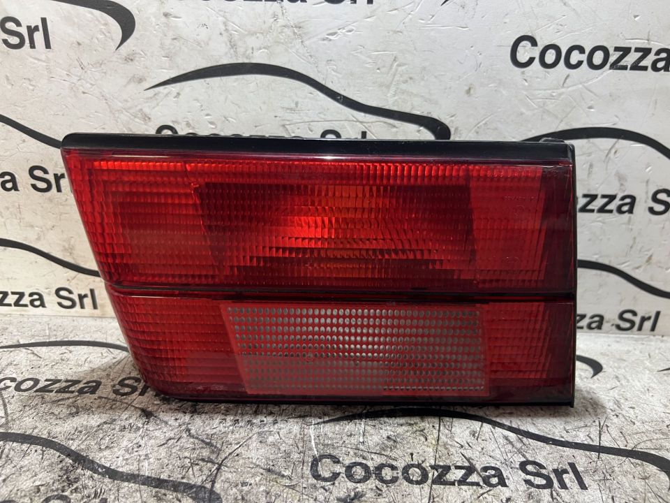 Immagine di FANALE POSTERIORE INTERNO SINISTRO BMW 520 (E34) 1384011L